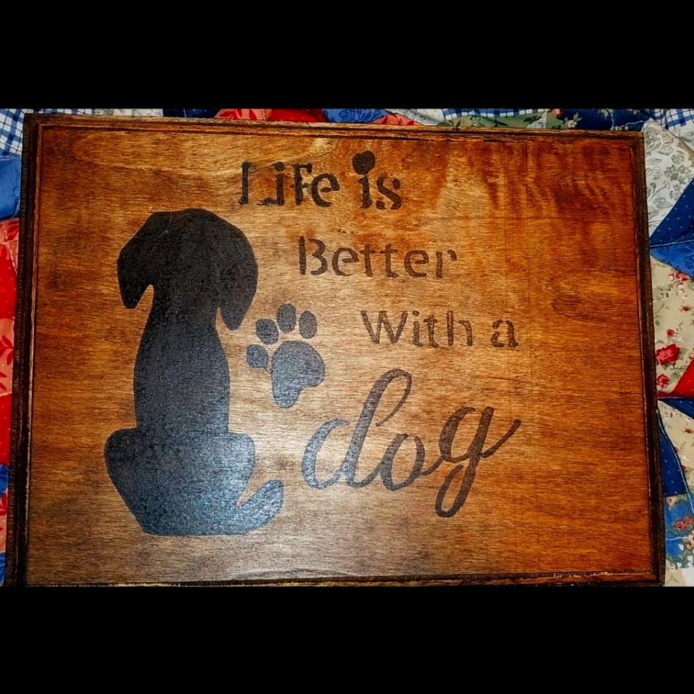 I'm selling wall art